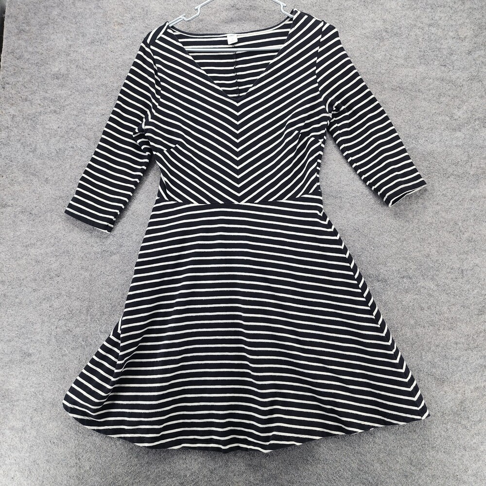 Old Navy Dress Womens Medium Fit Flare V Neck Black White Striped